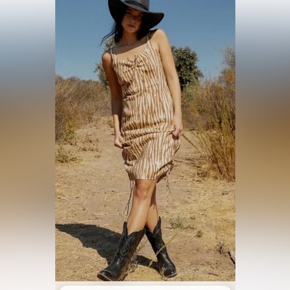 Backyard Roses Ryder midi dress NWT - Picture 6 of 6